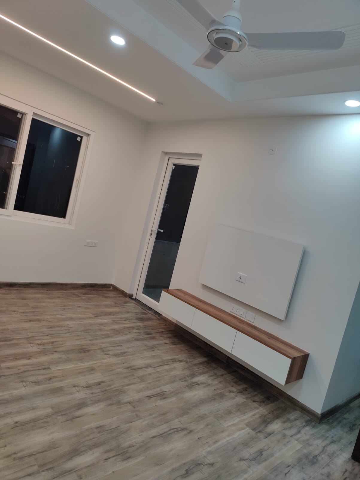 Vatika Independent Floors